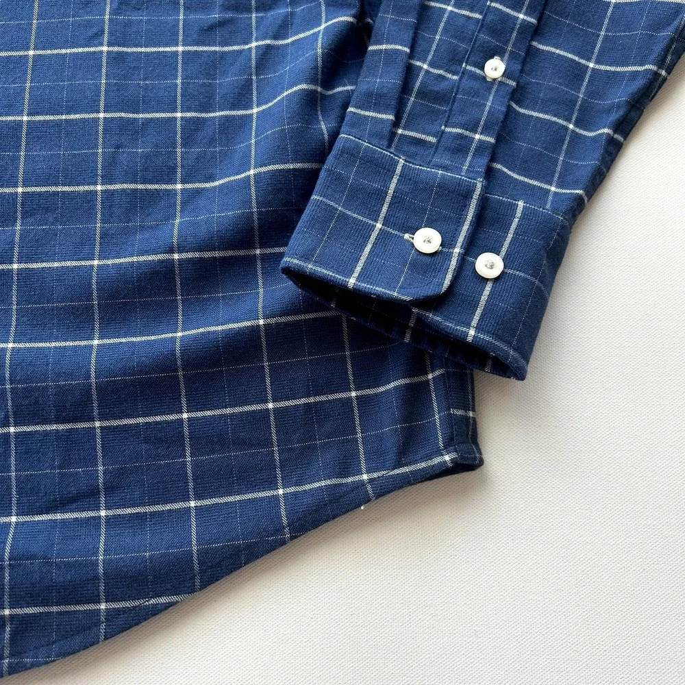 NWOT‎ Untucket Ortranto style wrinkel free Classic Business Casual size M